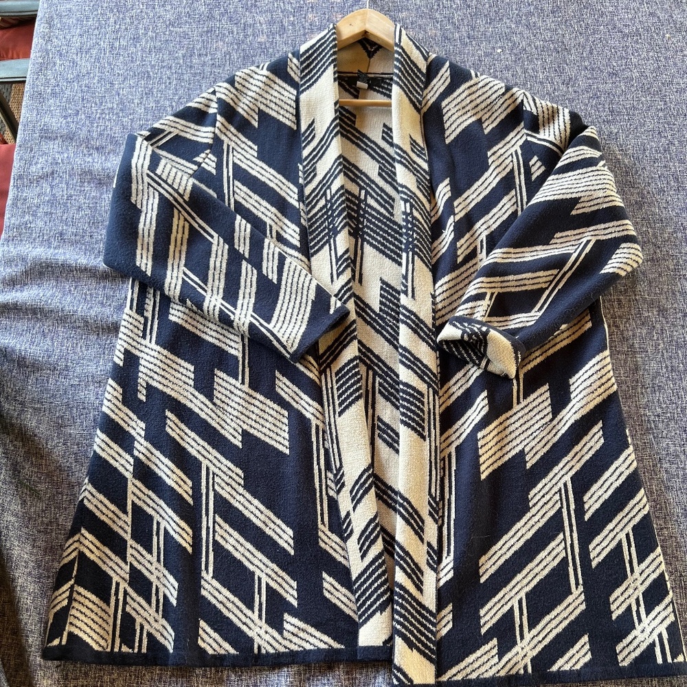 Alfani XL Blue and White Sweater